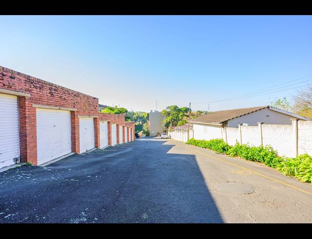 3 BEDROOM APARTMENT FOR SALE IN ASHLEY